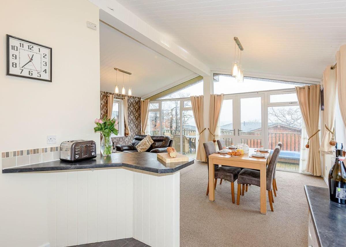 Thanet Well Lodges Ivegill Extérieur photo