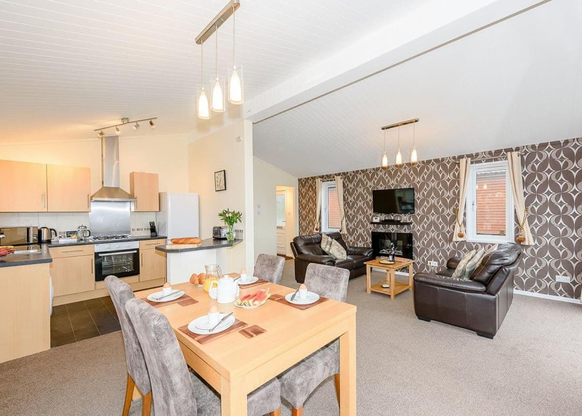 Thanet Well Lodges Ivegill Extérieur photo